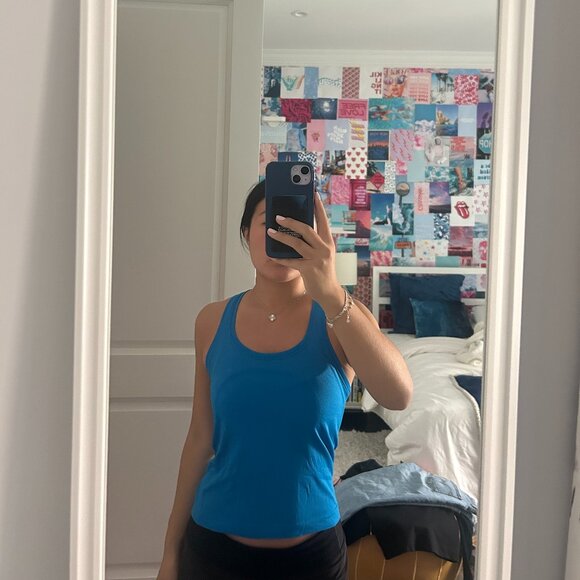 Lululemon Swiftly Tech Racerback Tank 2.0 Length, Size 4, Poolside - Picture 1 of 2